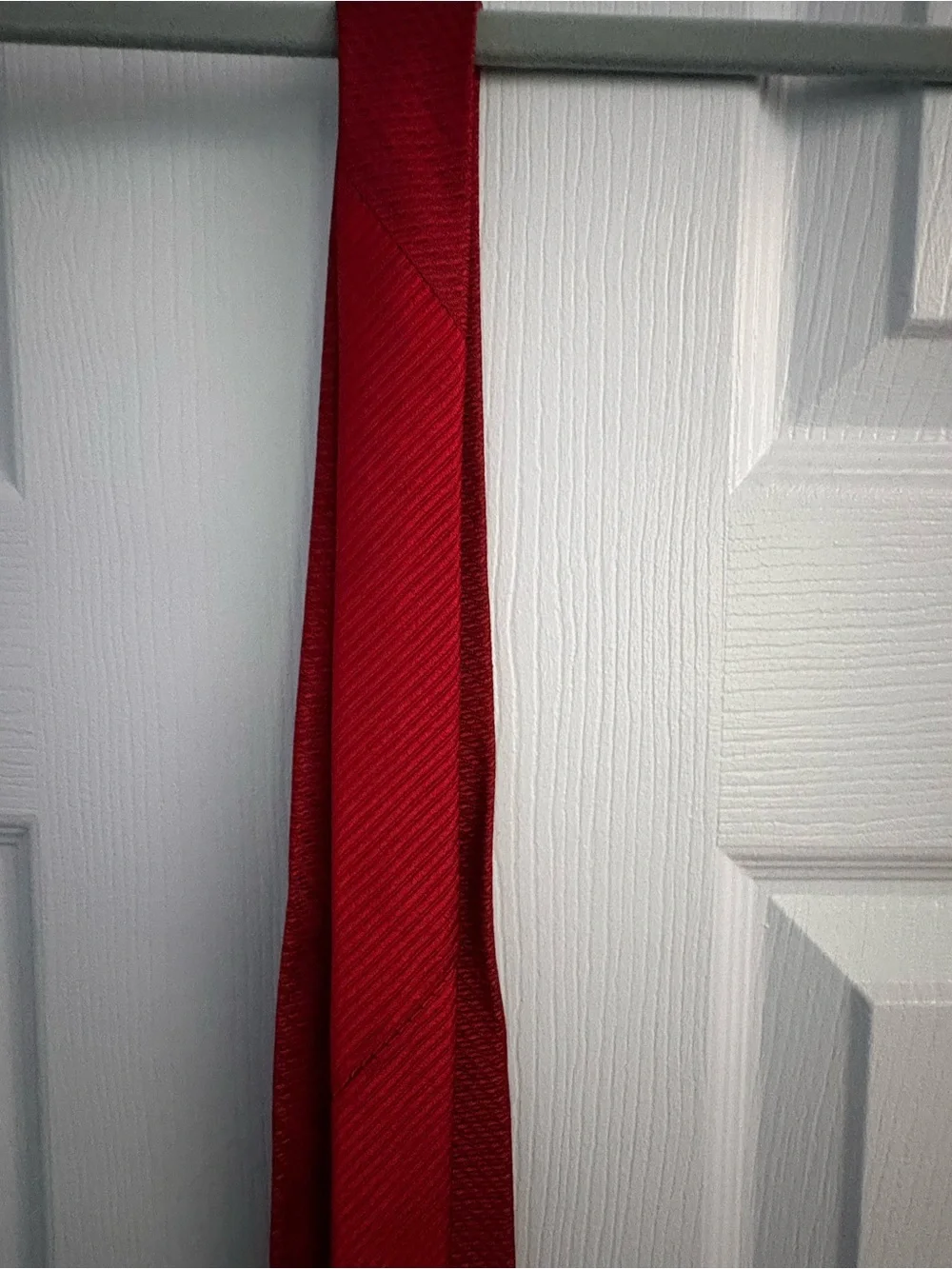 Tommy Hilfiger Solid Textured Red Mens Tie